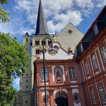 2. Station: Abteikirche Brauweiler